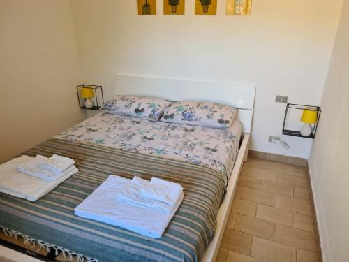 Villa caposchiera a 500 metri dal mare in Villasimius