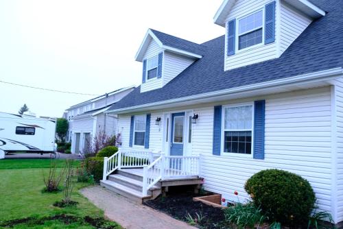 B&B Charlottetown - Katie entire basement 3 bedrooms - Bed and Breakfast Charlottetown