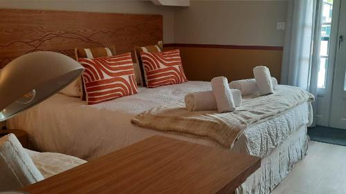 1 double bed, 2 twin beds, 1 sofa bed