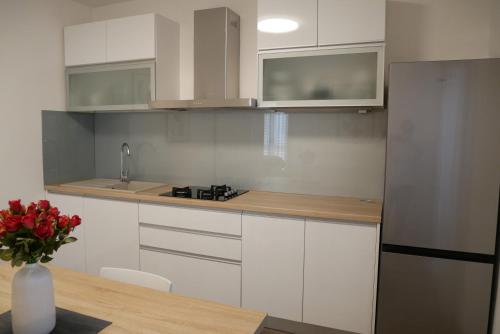 2 bedrooms, 2 beds