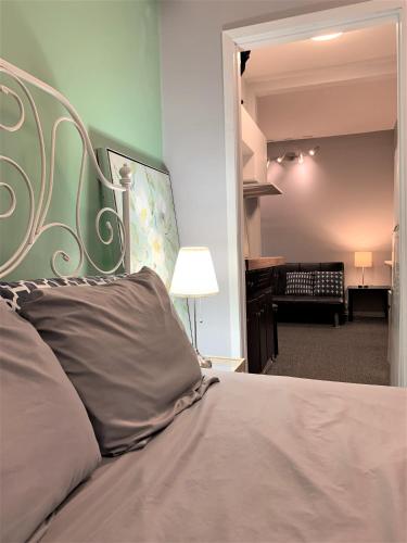 Dream Catcher Travel House near ถนนควีน