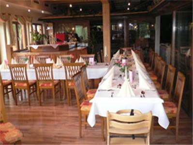 مطعم, Hotel Pension Stadlhuber Aktivpark Kremsmunster in كريمس مونستر
