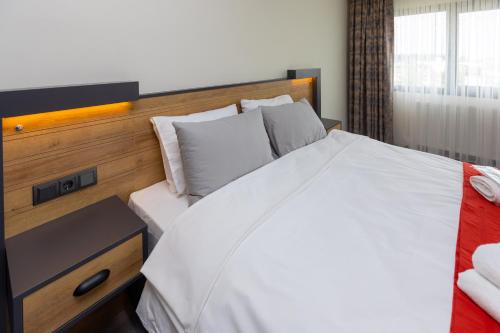 Moonlight Suite Room Type - Deluxe Triple Room