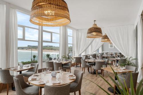 Restaurant, Fistral Beach Hotel and Spa - Adults Only in Newquay Harbor