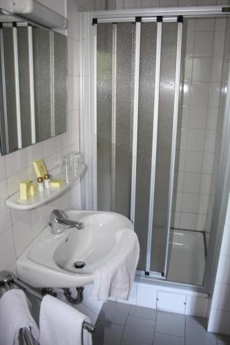 Hotel Haus Hubertus - image 11