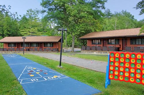Dunham's Bay Resort - image 14