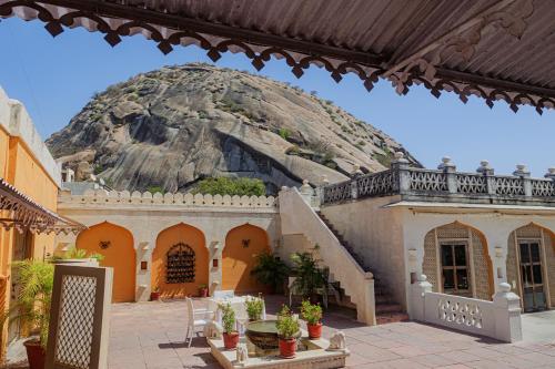 472907290 The Rawla Narlai - A Luxury Heritage Stay in Leopard Country
