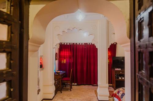 472908524 The Rawla Narlai - A Luxury Heritage Stay in Leopard Country