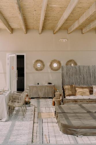 設施, Hippie House היפי האוס in 米提茲普拉蒙