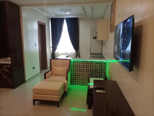 Double D Luxury Apartments — Main Photo