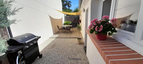 Le Dionysien *** (petite maison avec terrasse) in Chateauneuf-sur-Loire