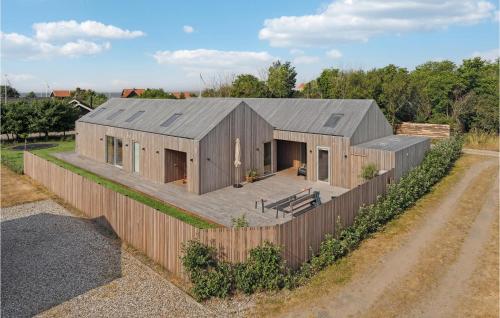 Awesome Home In Juelsminde With Kitchen