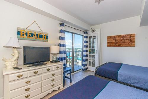 Ocean View 2 Bedroom Apartment with Great Views Palace Resort 913 - main image