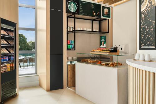 Holiday Inn Birmingham Airport - NEC an IHG Hotel - main image