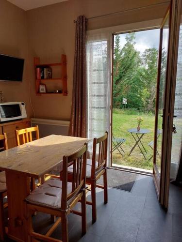 Studio à la montagne en rez-de-jardin