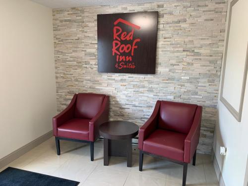 Red Roof Inn & Suites Vineland - Buena