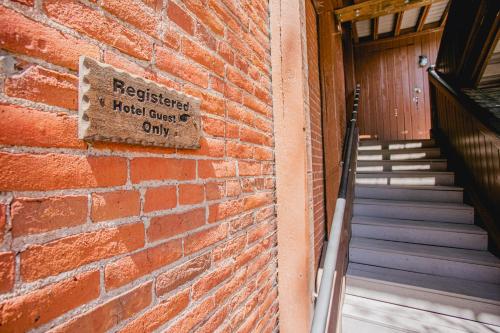 Historic Jacksonville Inn – Jacksonville, OR