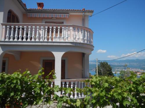 Studio with Balcony