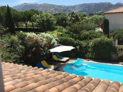 Maison avec piscine et vue sur les collines. - Location, gîte - Marseille