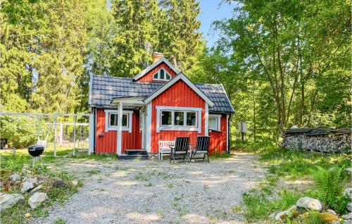 Cozy Home In rebro With Wifi