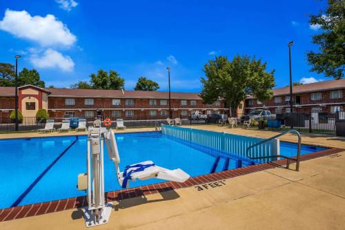 Quality Inn & Suites Millville