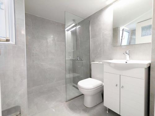 Acropolis View Dream Apartments - image 13