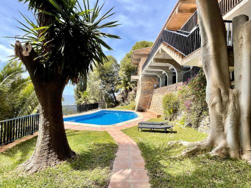 Villa in Salobreña with Sea Views