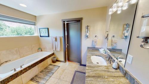 Millcreek on Main - image 6