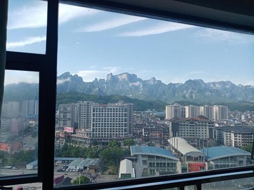 Morninginn, Zhangjiajie Tianmen Mountain in Yongding