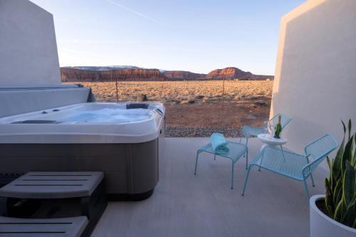 Skyview Hotel - image 6