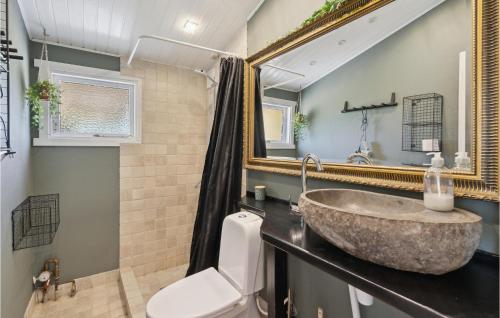 Bathroom, Gorgeous Home In Vordingborg With Wifi in Vordingborg