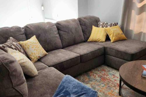 New Louisville House- 10m Dwntwn in Louisville, USA