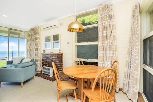 Battye Cottage Beautiful Sea Views All Year Round