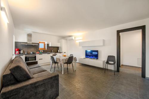  Appartamento Borgo Pastoedo - Happy Rentals in Tenno