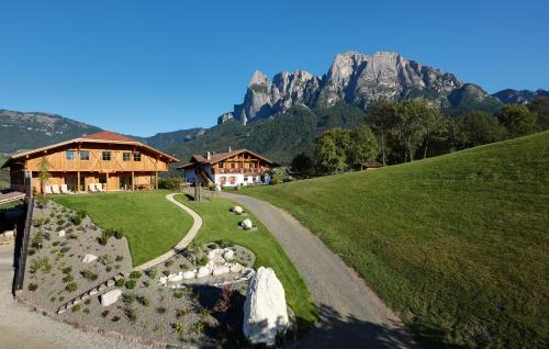  Dosserhof, Pension in Völs am Schlern