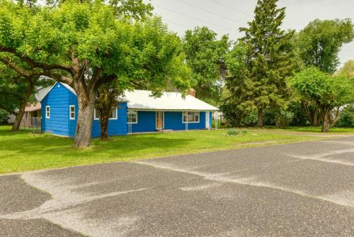 Teton Valley Getaway Fenced Yard, Grill Teton Valley Getaway Fenced Yard, Grill