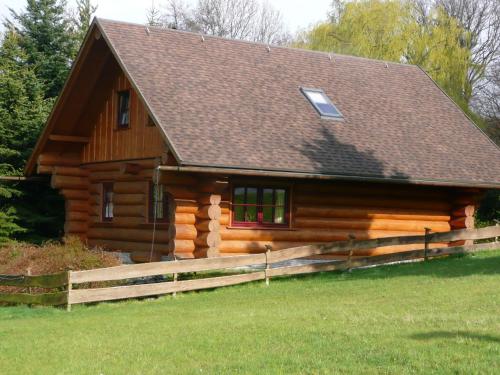 B&B Emsetal - Cozy wooden house in Waltershausen near the forest - Bed and Breakfast Emsetal