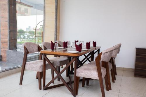 Restaurant, Asian Buddha Hotel in Siddharthanagar