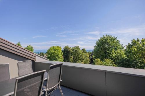 Erkély/terasz, Ferienwohnpark Immenstaad am Bodensee Maisonette-Wohnung 49 43 in Immenstaad am Bodensee