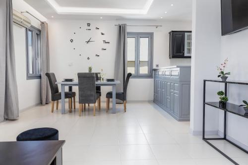 simos luxury apartments in เกาะแนโซส