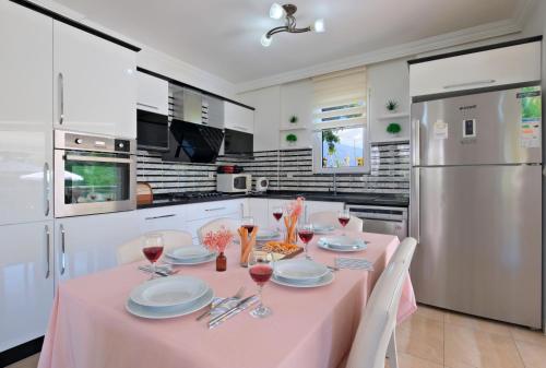 Villa Amber 4 plus 3 Room Villa with Pool,Sauna and Billiards in Fethiye