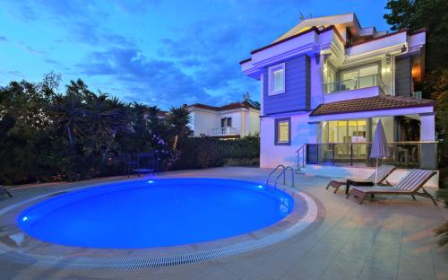 Villa Amber 4 plus 3 Room Villa with Pool,Sauna and Billiards in Fethiye