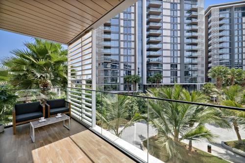 VayK - Spacious One Bedroom with Ain Views - image 10