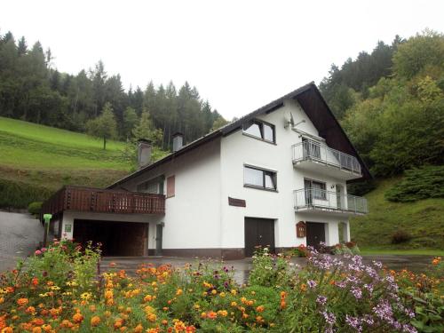 Modern Apartment in Bad Peterstal Griesbach with Vineyards