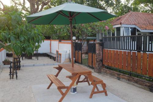 Shoreside Semat Villa and Flat in Jepara