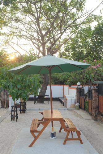 Shoreside Semat Villa and Flat in Jepara