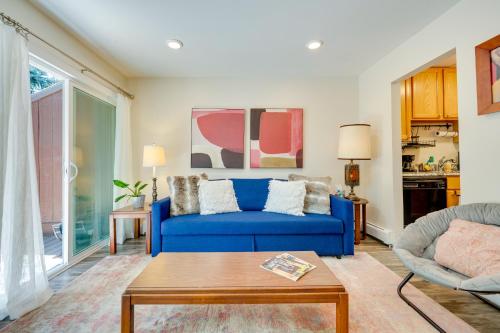 Beautiful Boulder Townhome Walk to CU and Pearl St! in Boulder, USA