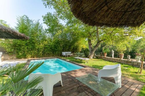 Villa with Garden View
