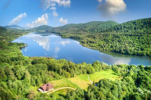 Chabrowo Retreat - dom 220m2 nad jeziorem Klimkówka, Beskid Niski