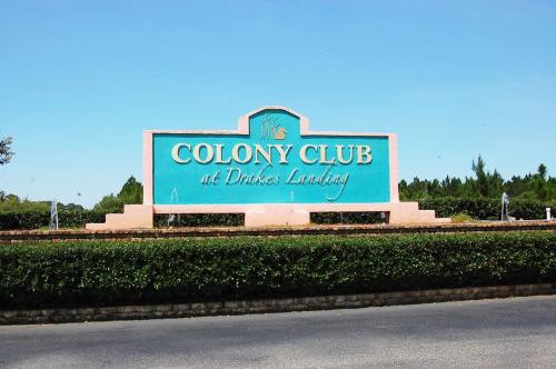 Colony Club D8